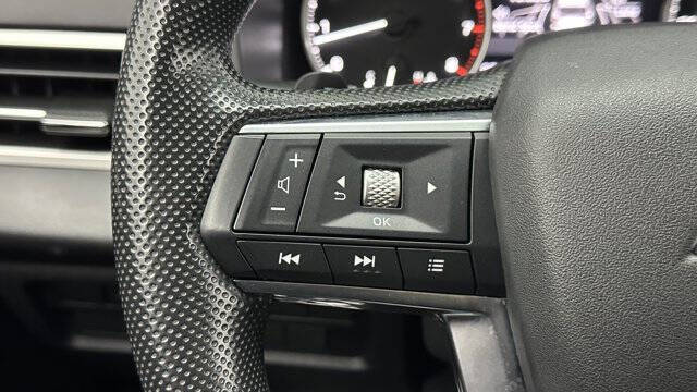 2024 Mitsubishi Outlander ES