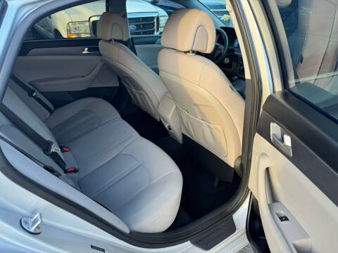 2016 Hyundai Sonata SE