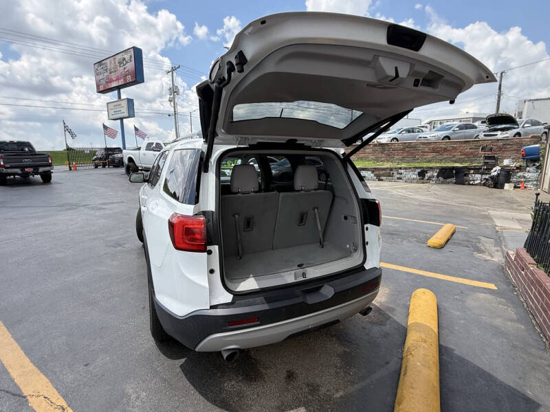 2019 GMC Acadia SLT-1