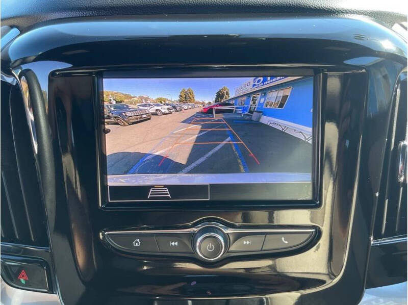 2022 Chevrolet Traverse LS