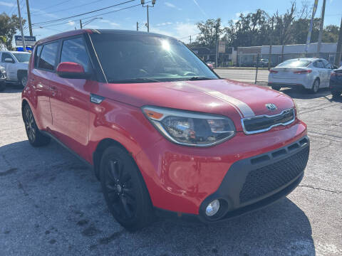 2015 Kia Soul +