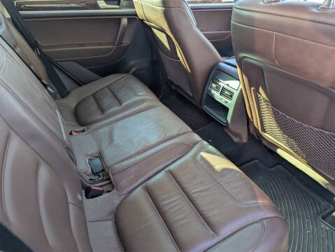 2012 Volkswagen Touareg