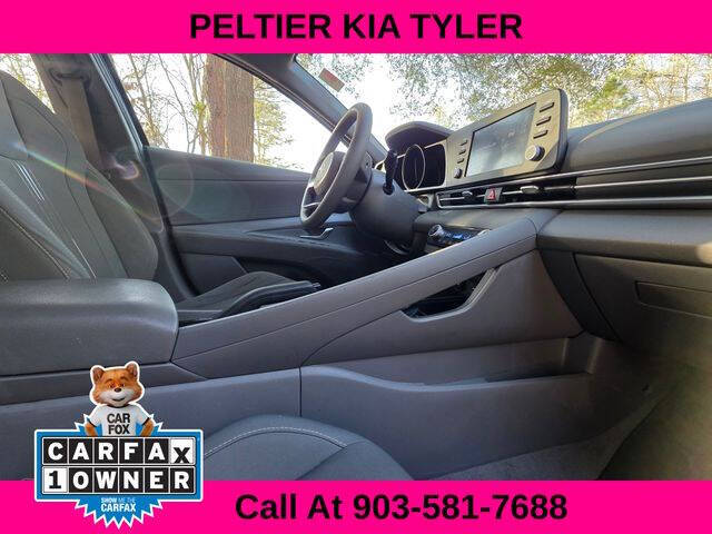 2022 Hyundai Elantra