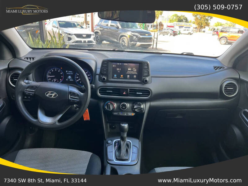 2020 Hyundai Kona SEL