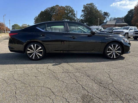 2021 Nissan Altima 2.5 SR