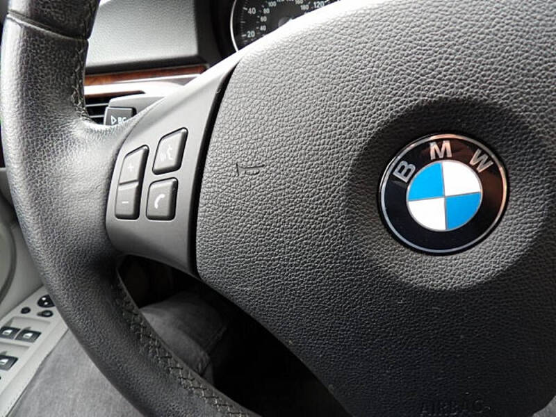 2011 BMW 3 Series 328i