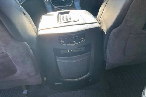 2016 Cadillac Escalade Platinum