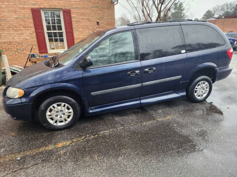 2005 Dodge Grand Caravan for sale at Samson Motorcars inc in Bowling Green VA