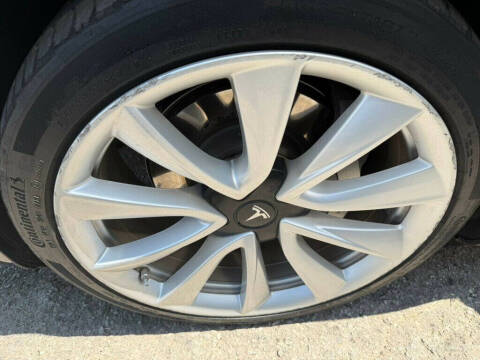 2019 Tesla Model 3 Mid Range