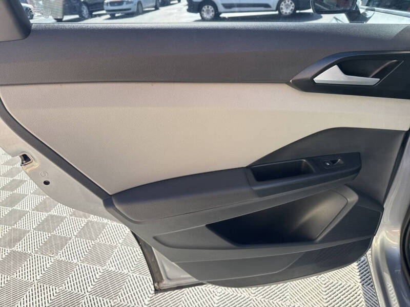 2023 Volkswagen Taos S