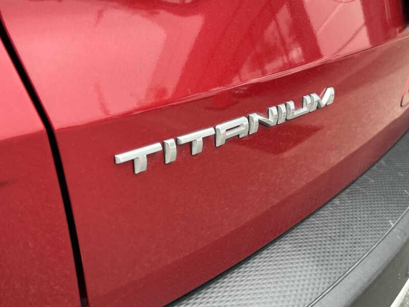 2020 Ford Escape Hybrid Titanium