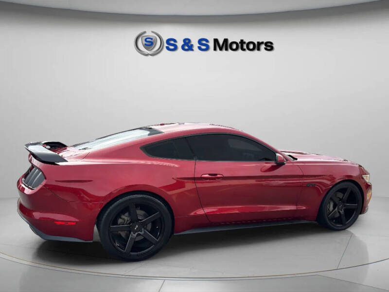 2015 Ford Mustang GT Premium