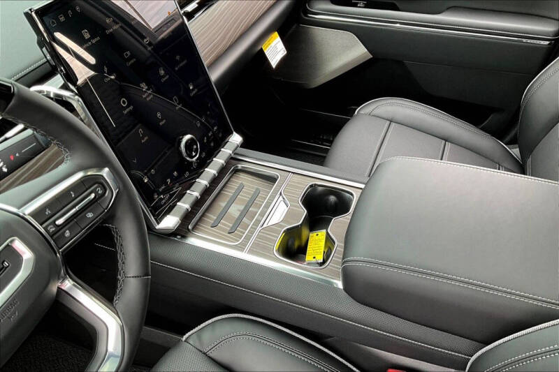 2025 GMC Sierra EV Denali