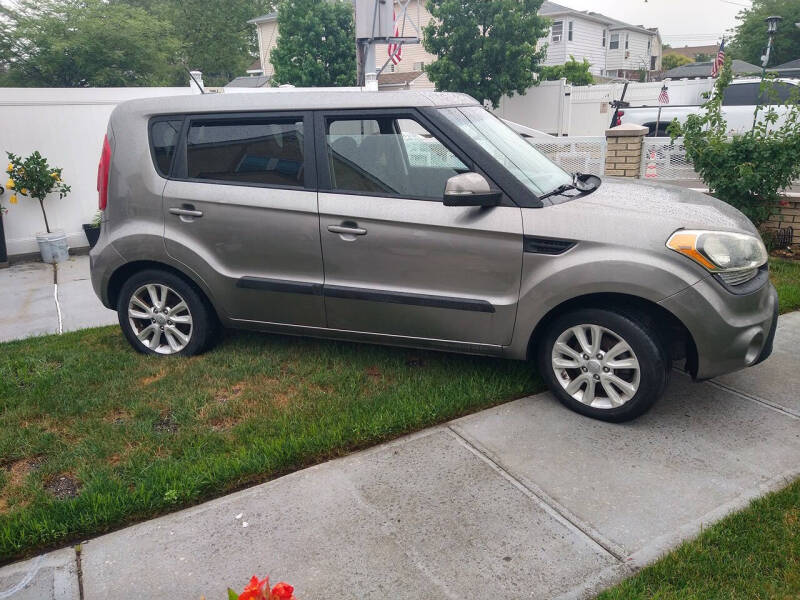 2013 Kia Soul +