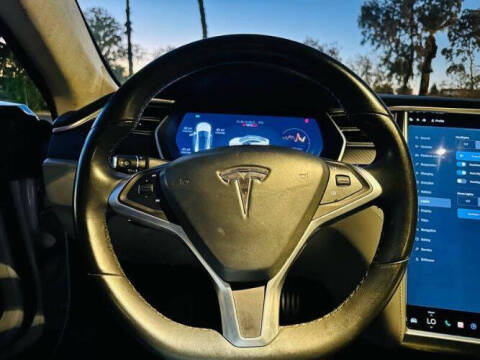 2015 Tesla Model S P85D