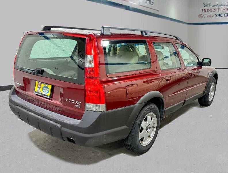 2002 Volvo XC for sale at Saccucci's Of Schaumburg in Schaumburg, IL