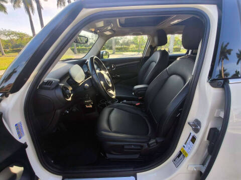 2023 MINI Hardtop 4 Door Cooper