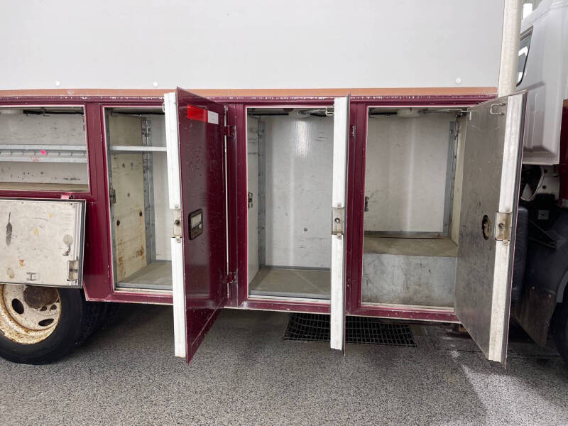 2006 International CF 500