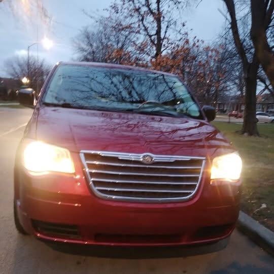 2010 Chrysler Town and Country for sale at Car Deals Chicago in Chicago IL