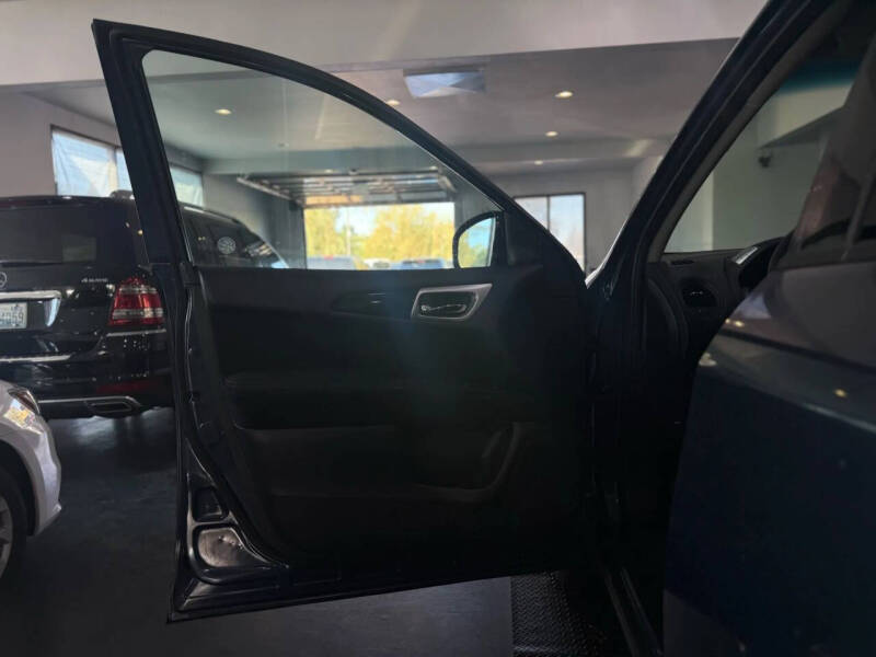 2014 Nissan Pathfinder