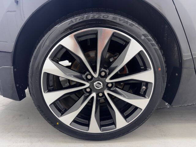 2016 Nissan Maxima