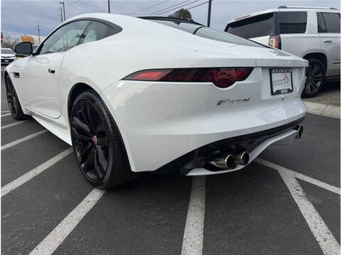 2020 Jaguar F-TYPE R