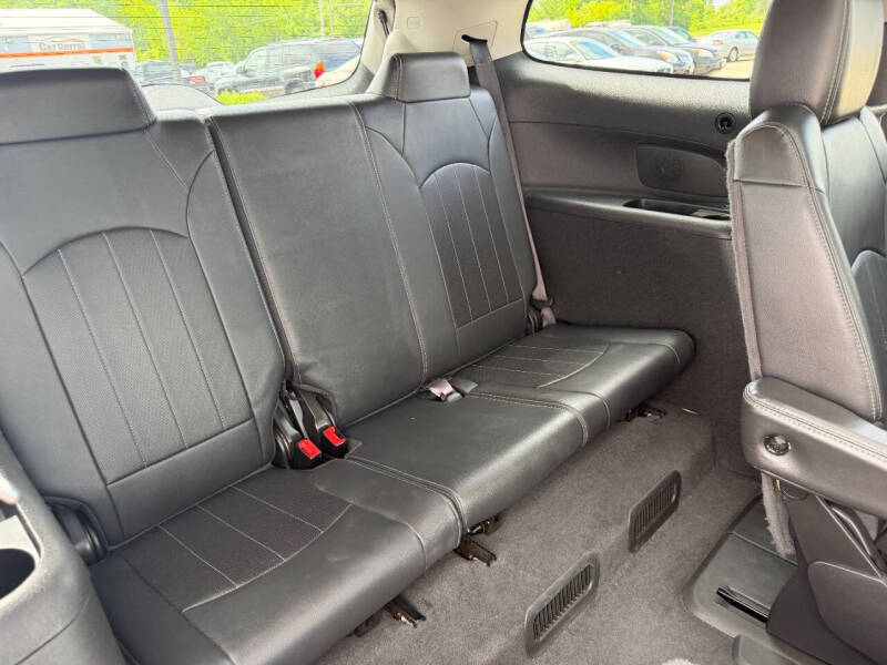 2017 Buick Enclave Leather