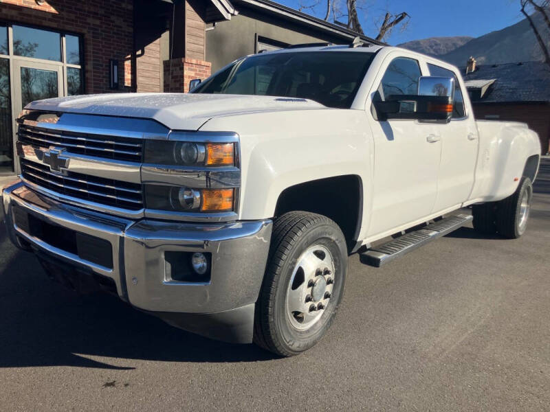 2015 Chevrolet Silverado 3500HD LTZ's photo
