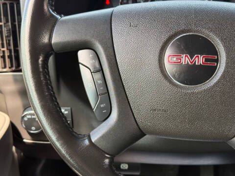 2022 GMC Savana 2500