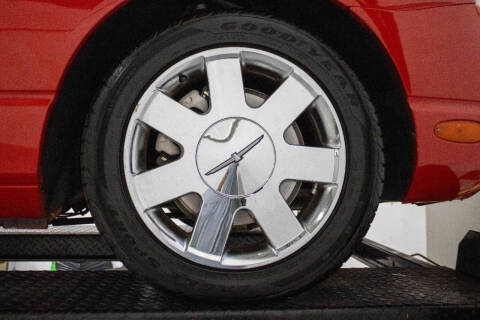 2002 Ford Thunderbird Deluxe