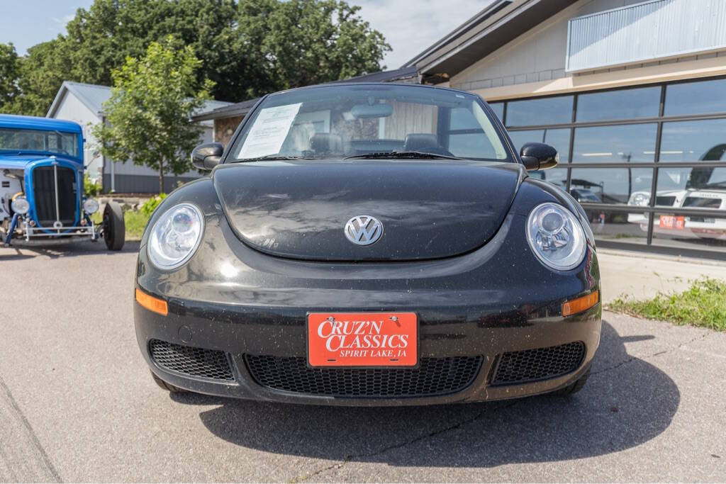 2008 Volkswagen New Beetle Convertible 64