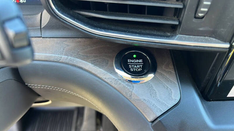 2020 Ford Explorer Platinum