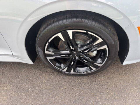2023 Kia K5