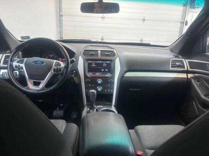 2012 Ford Explorer XLT