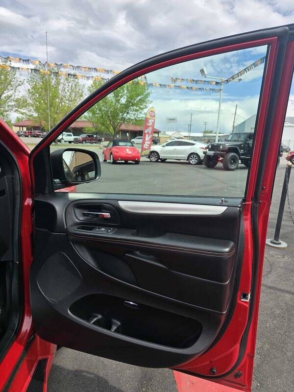 2012 Dodge Grand Caravan R/T