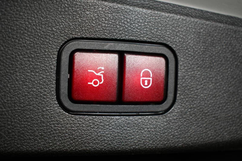 2015 Mercedes-Benz E-Class E 250 BlueTEC 4MATIC