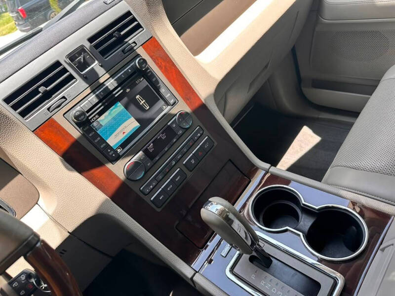2014 Lincoln Navigator