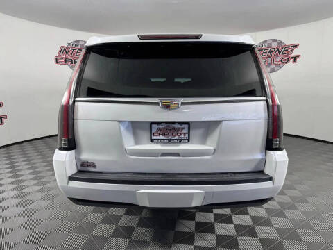 2019 Cadillac Escalade ESV Luxury