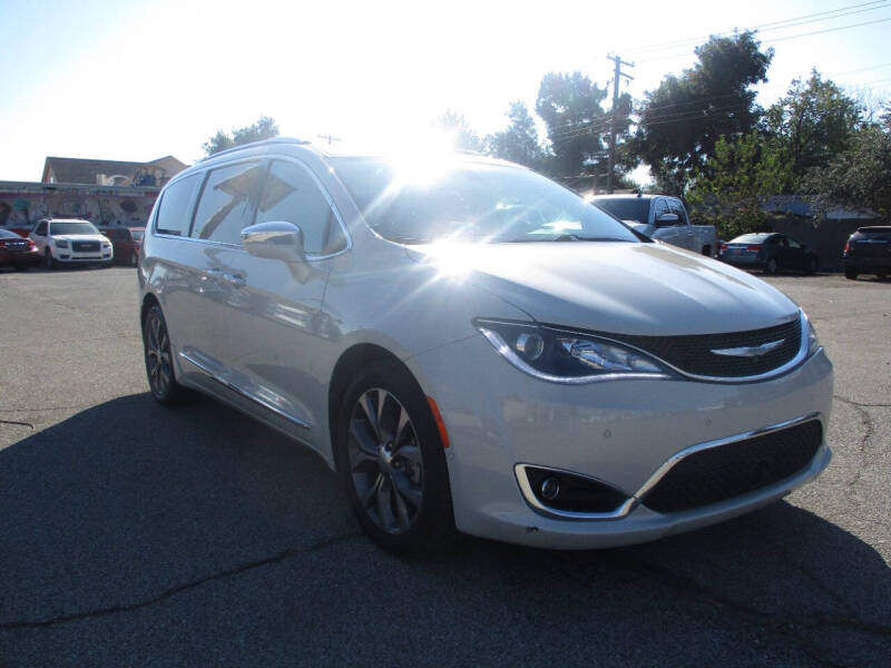 2017 Chrysler Pacifica Limited