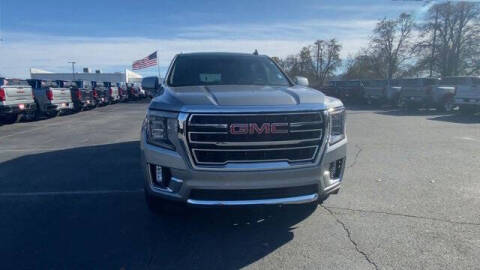 2023 GMC Yukon XL SLT