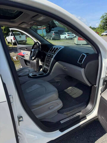 2011 GMC Acadia SLT-1