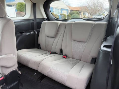2012 Mazda MAZDA5 Sport