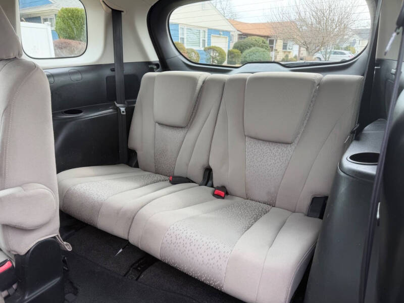 2012 Mazda MAZDA5 Sport
