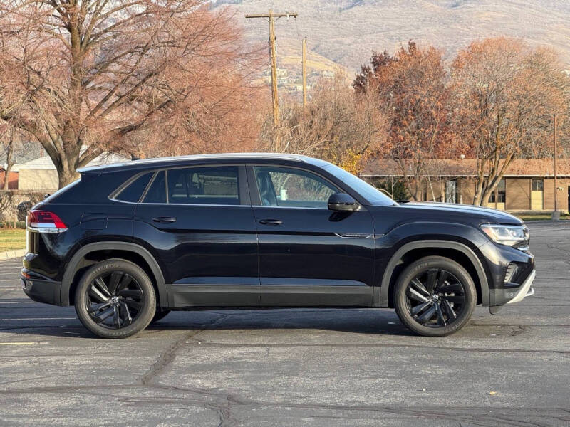 2022 Volkswagen Atlas Cross Sport V6 SE