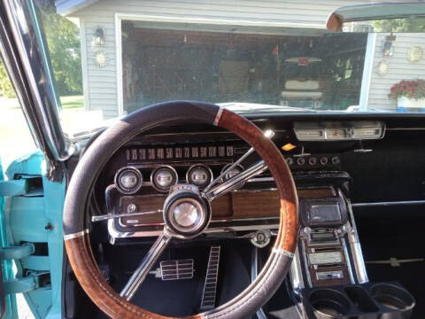 1964 Ford Thunderbird