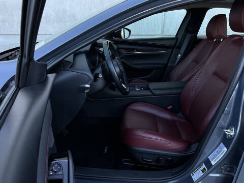 2025 Mazda Mazda3 Sedan 2.5 S Carbon Edition