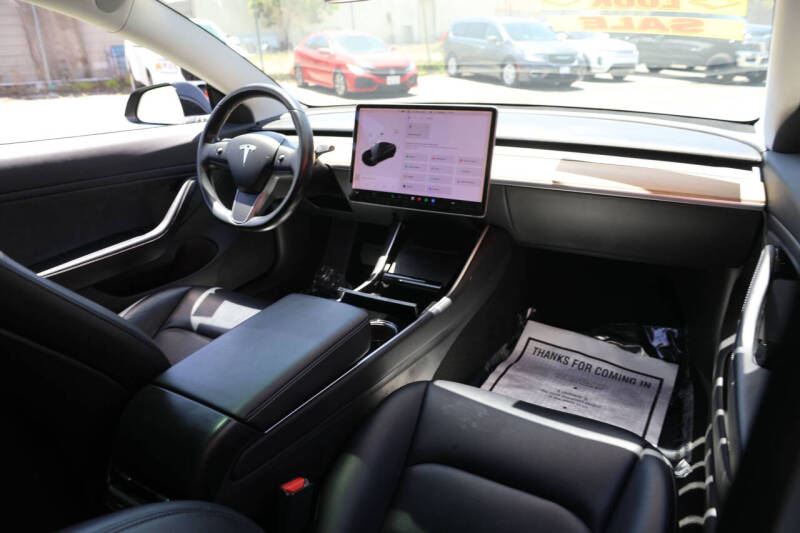 2019 Tesla Model 3