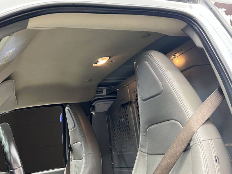 2022 Chevrolet Express 2500