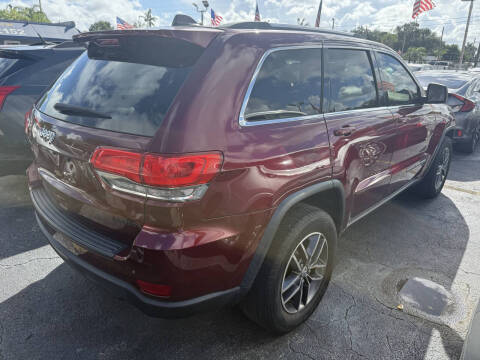 2018 Jeep Grand Cherokee Laredo