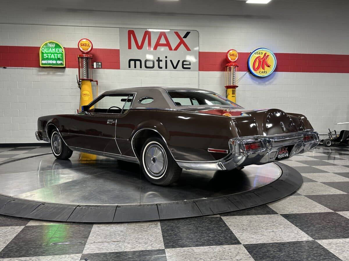 1973 Lincoln Continental 6